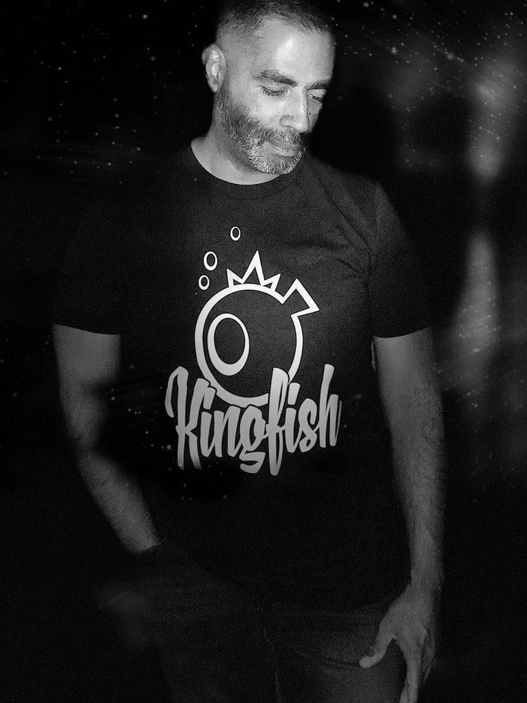 Christian Streetwear T-shirt with Kingfish Logo - Unisex